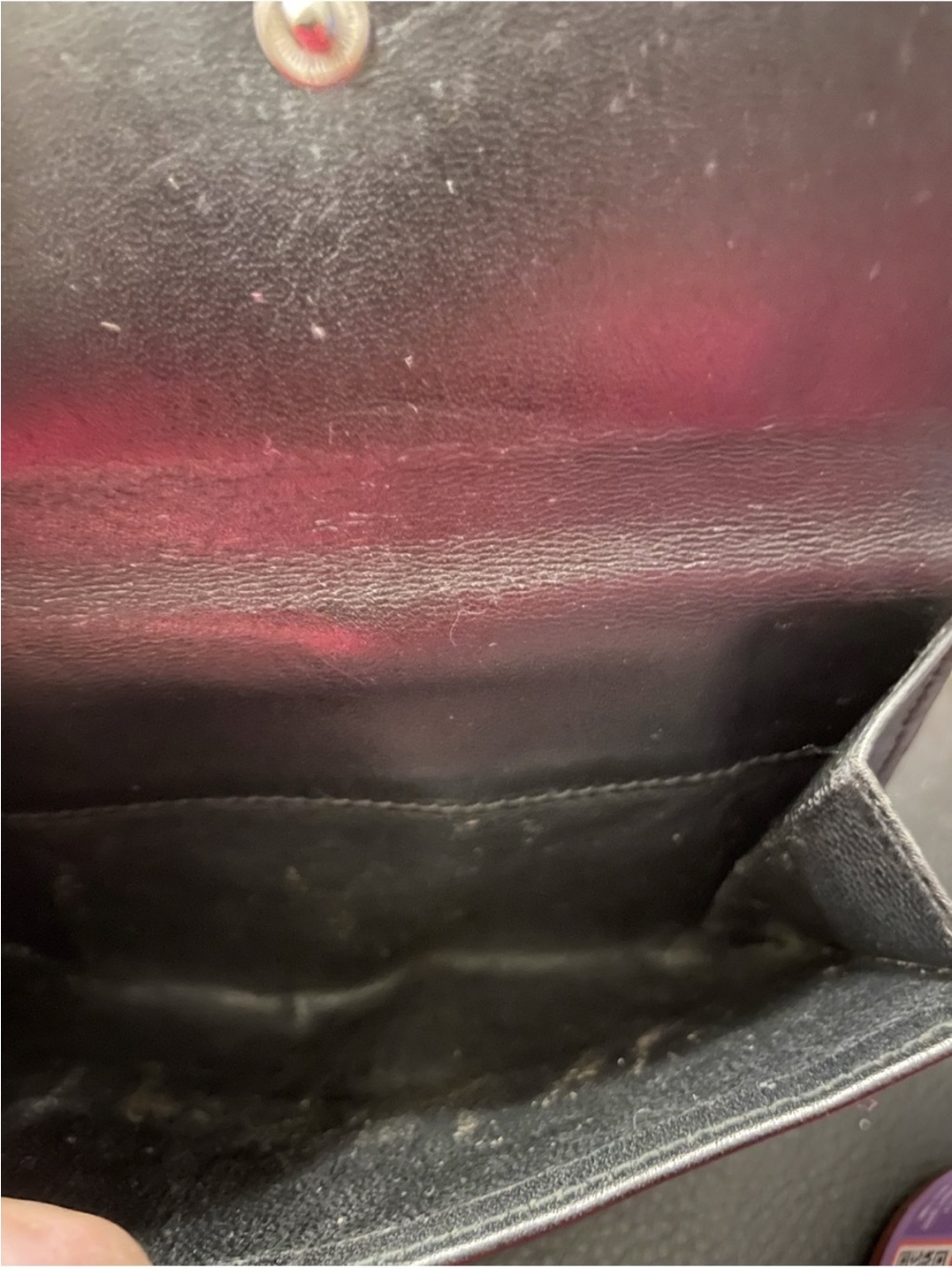Gucci Black Leather Wallet with Silver G Buckle - Picture 5 of 9